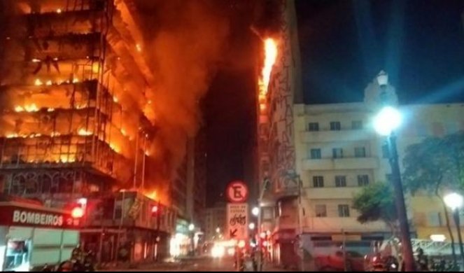 (VIDEO) VATRENA STIHIJA U CENTRU SAO PAOLA! Gore dve zgrade, 160 vatrogasaca NE MOŽE DA SE IZBORI S PODIVLJALIM PLAMENOM!