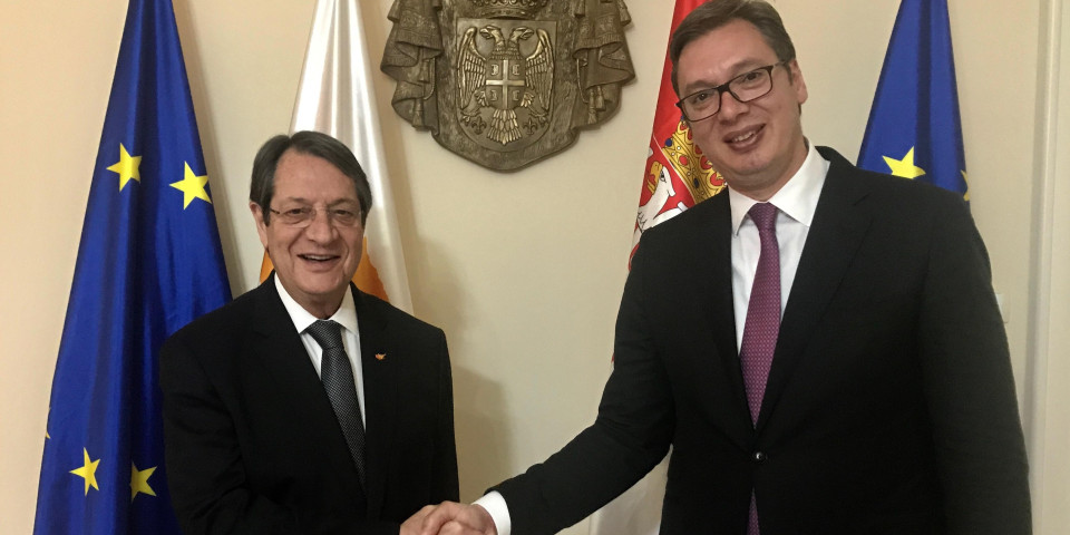 NIŽU SE ČESTITKE ALEKSANDRU VUČIĆU, stigla i od predsednika Kipra!