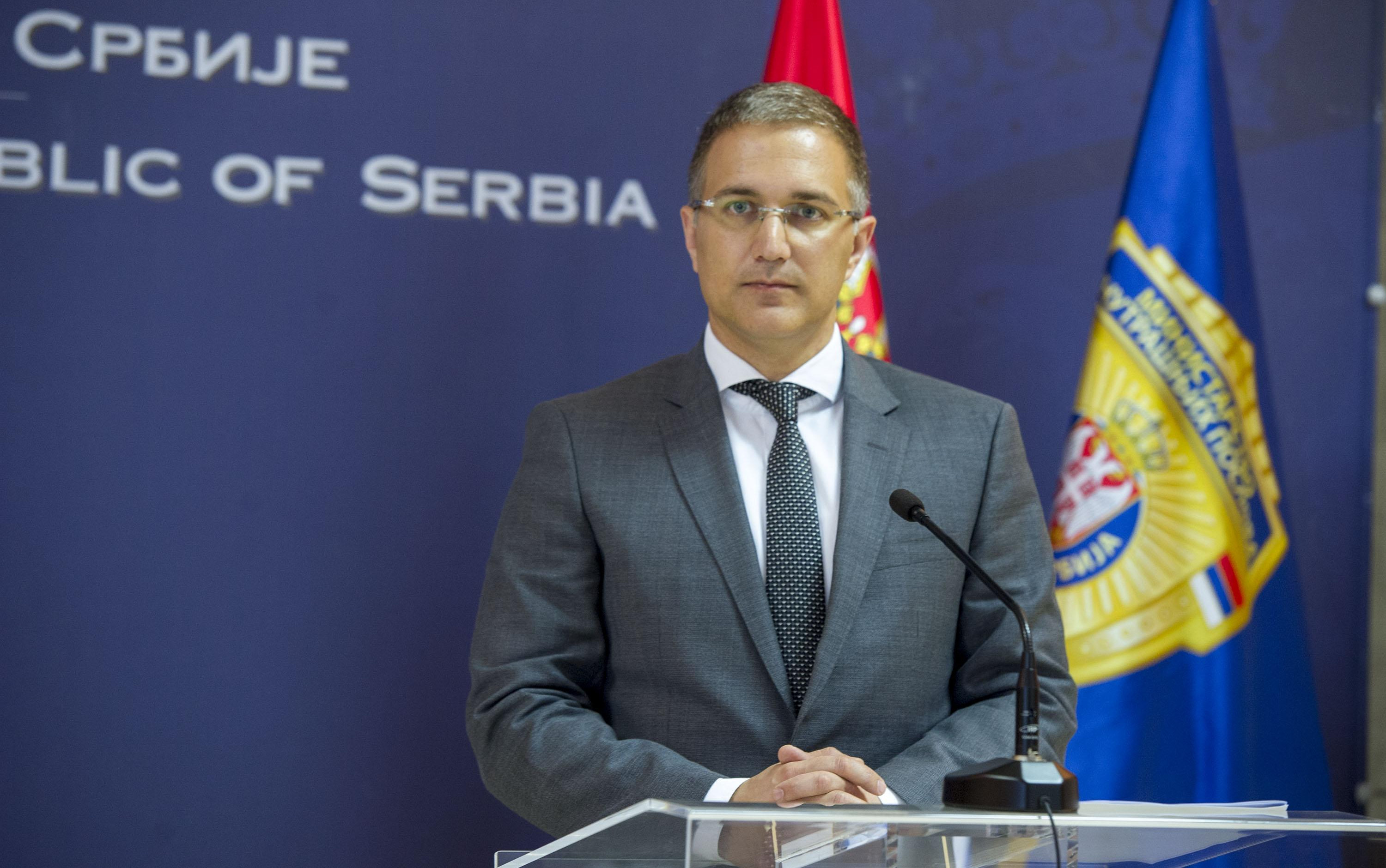 MINISTAR STEFANOVIĆ: Vozila Kfora dodatno zastrašuju Srbe na KiM