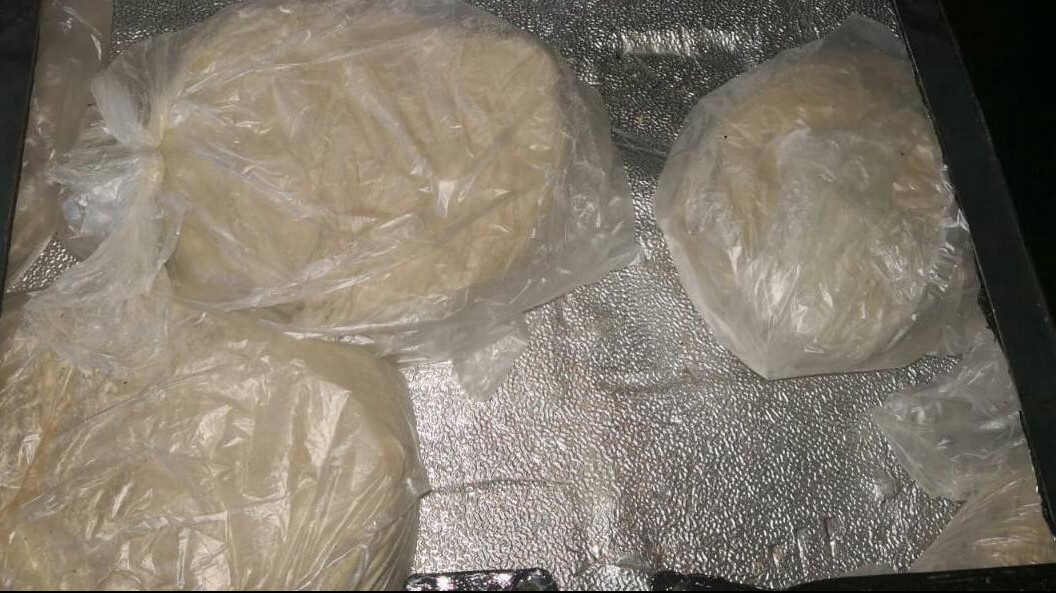 UKRAJINKA I MAKEDONAC PALI U BEOGRADU! Policija im pronašla četiri kilograma heroina!