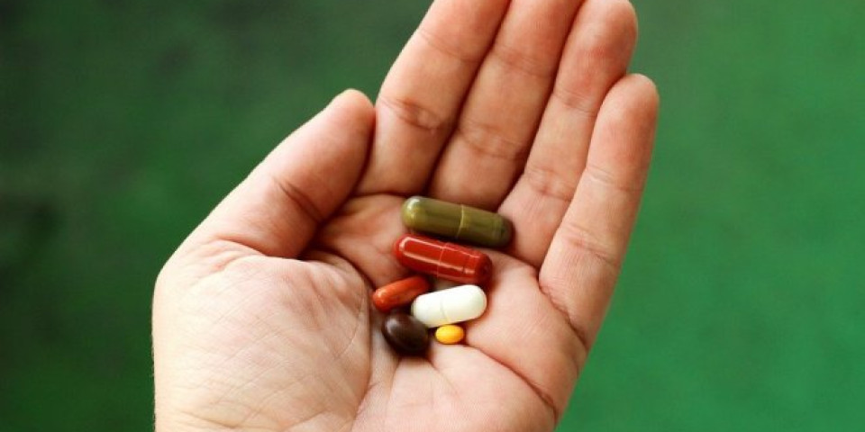 Ako koristite lekove protiv ZGRUŠAVANJA KRVI ovaj vitamin morate da POJAČATE! Ima ga u većini ZELENIH POVRĆKI!