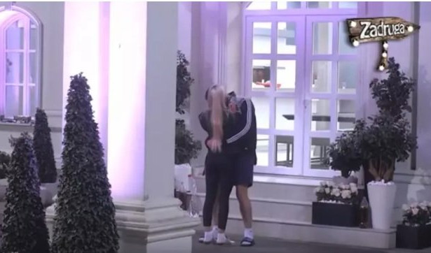 (VIDEO) TI SI PRAVA ZA MENE! Novi ljubavni par u Zadruzi?