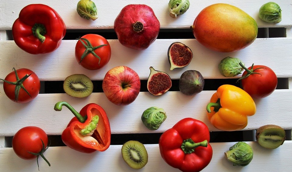 ZAR NAM TREBA JOŠ? Novi dokazi da su voće i povrće dobri za mozak!