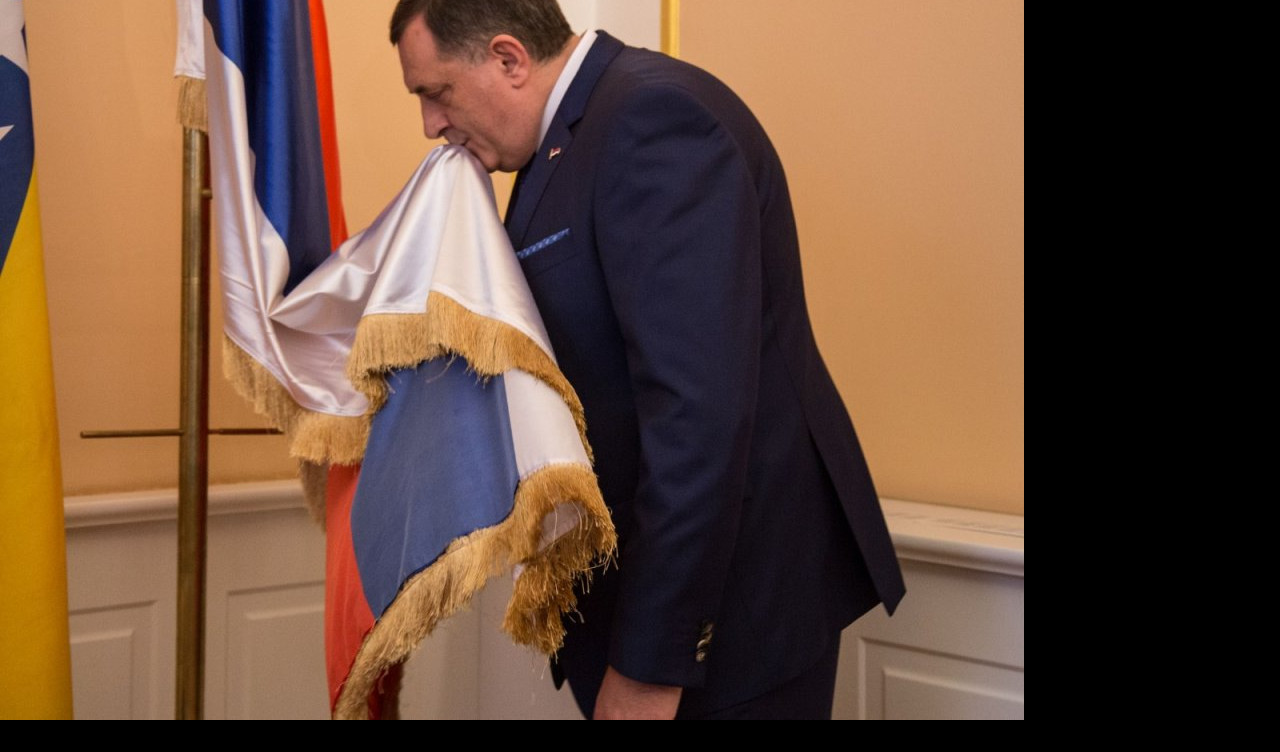 ČOVEK OD REČI! Dodik otkazao konsultacije jer nema zastave RS!