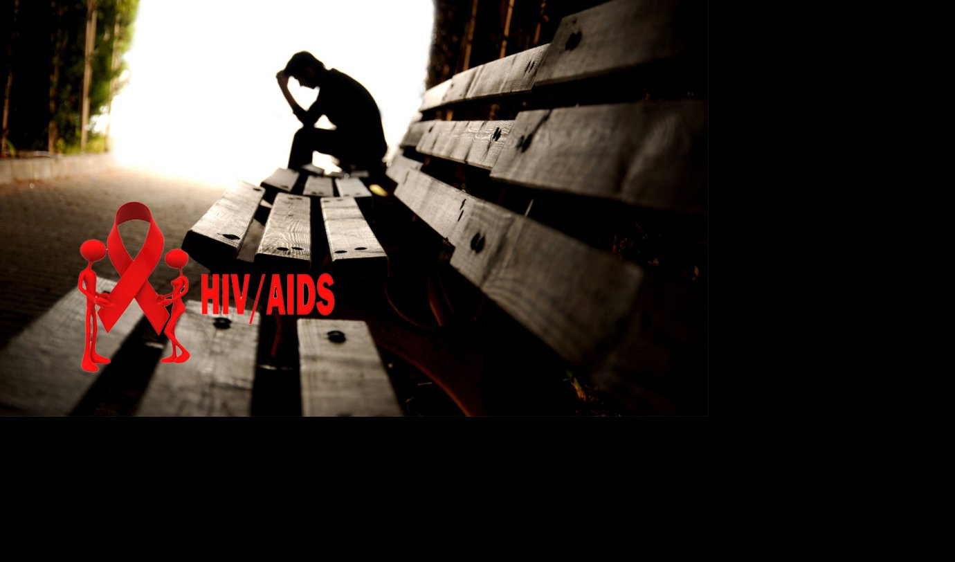(FOTO) OD ROĐENJA ŽIVI SA VIRUSOM HIV, A PAKAO KOJI JE PROŠAO NE MOŽE SE OPISATI REČIMA! Nisu mu dali da ide u školu, pljuvali ga i ponižavali! O TORTURI KOJU JE PROŠAO REŠIO JE DA ISPRIČA ZA INFORMER.RS!