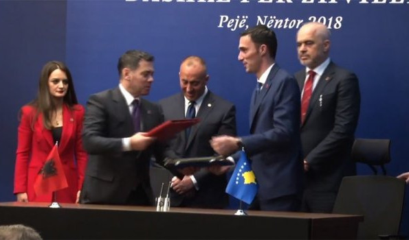 ZLO SE SPREMA! HARADINAJ I RAMA U PEĆI PRAVE "VELIKU ALBANIJU"!