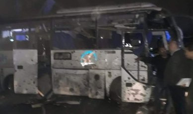 TERORISTIČKI NAPAD U GIZI: Bomba raznela autobus u Egiptu, najmanje dvoje mrtvih!