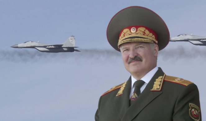 LUKAŠENKO DIGAO KOMPLETNU ARMIJU, PROVERA BORBENE GOTOVOSTI! Belorusija je u opasnosti, vojska mora biti spremna?!