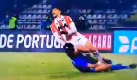 (VIDEO) JEDNOM MESAR, UVEK MESAR! Pepe krvnički srušio protivnika na debiju za Porto