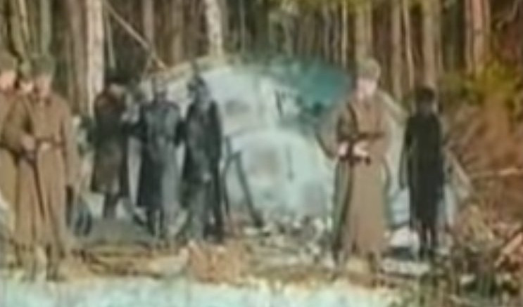 (VIDEO) RUSKA VOJSKA UNIŠTILA NLO! Tajni snimak iz arhiva KGB-a procurio u javnost, PLANETA U ŠOKU!