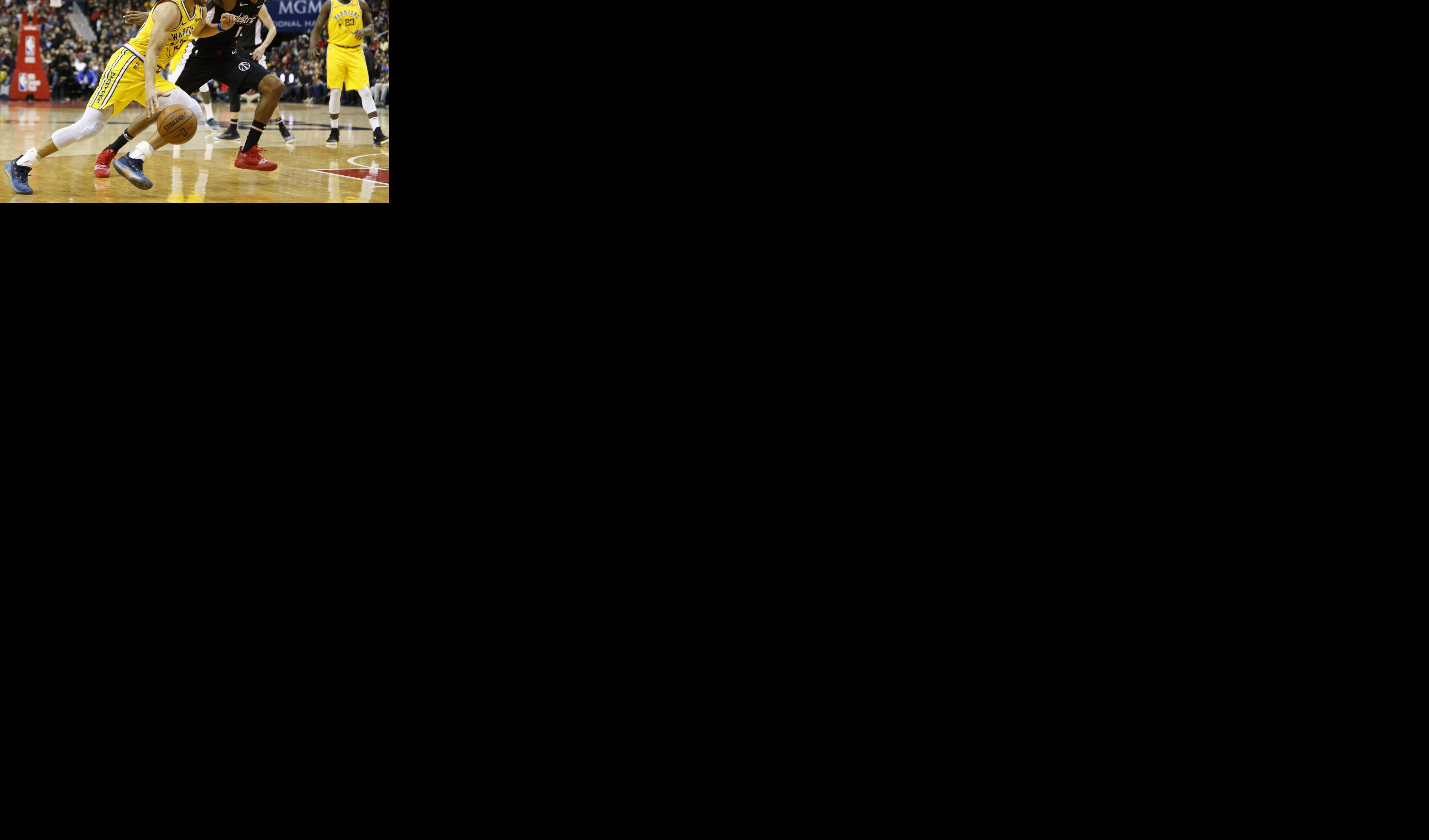 (VIDEO) NBA LIGA: Deveta u nizu Voriorsa, Vestbruk ekspresno do 15. tripl-dabla!