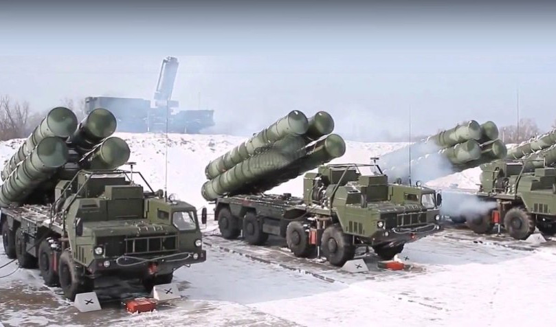 (VIDEO) UZBUNA U MOSKVI: Ruske rakete S-400 uništene tokom transporta za Kinu!