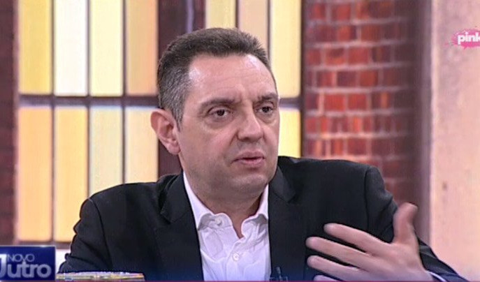 VULIN OSUDIO DIVLJANJE OPOZICIJE U BEOGRADU:  Đilas, Obradović i Zelenović zloupotrebljavaju demokratiju!