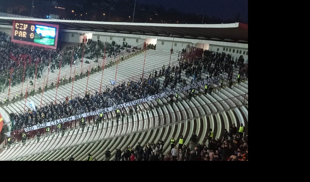 (FOTO) "OVO NIJE STADION VEĆ SEPTIČKA JAMA"! Brutalna poruka "grobara" navijačima Zvezde!