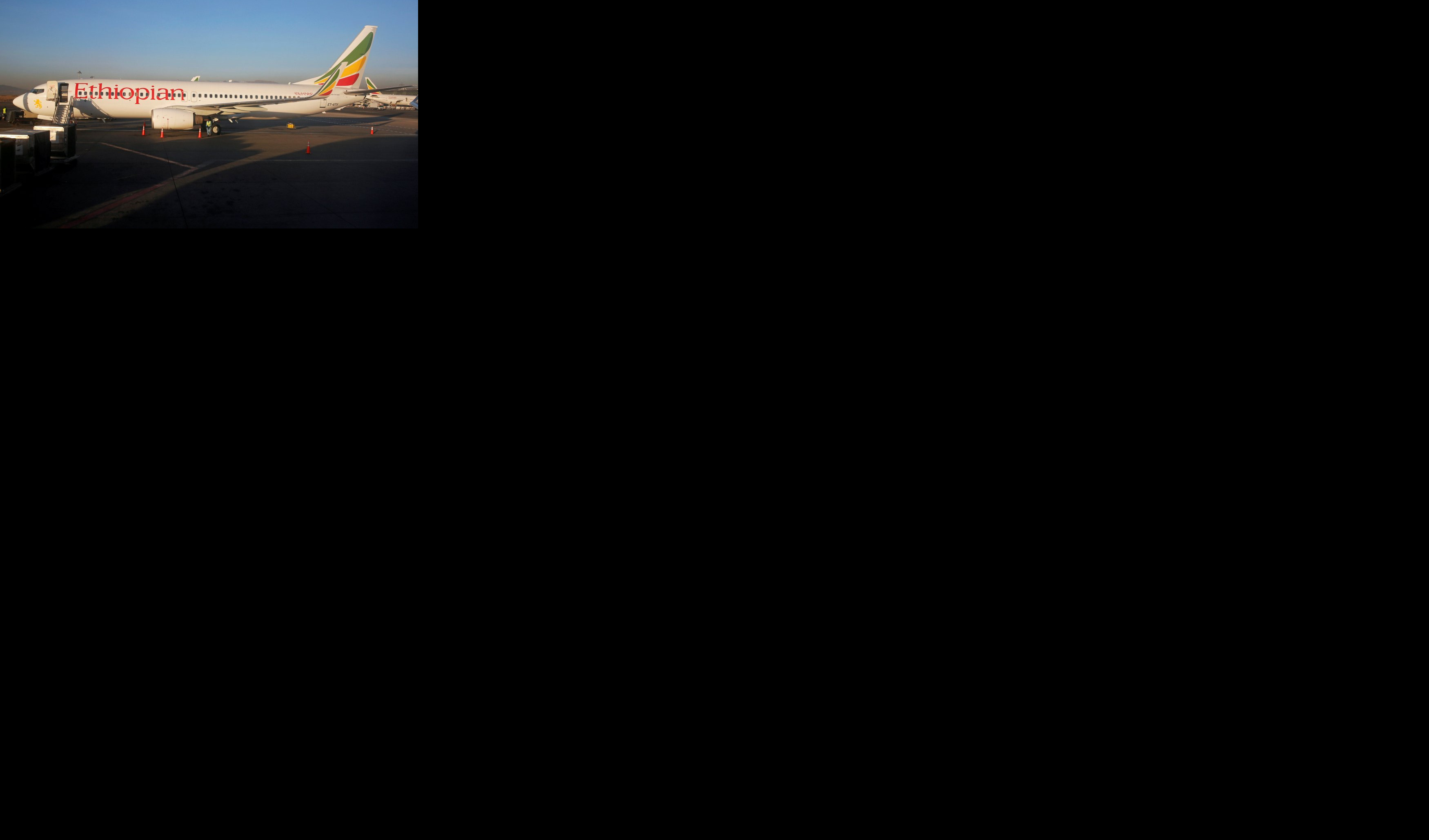 AVIO KOMPANIJA OTKRILA DETALJE: Pilot Boinga 737 pre pada prijavio teškoće!