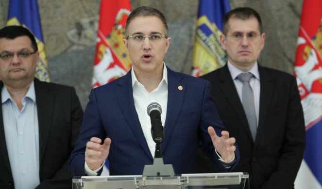 STEFANOVIĆ UPOZORIO: Nećemo tolerisati napade ne policiju i novinare!