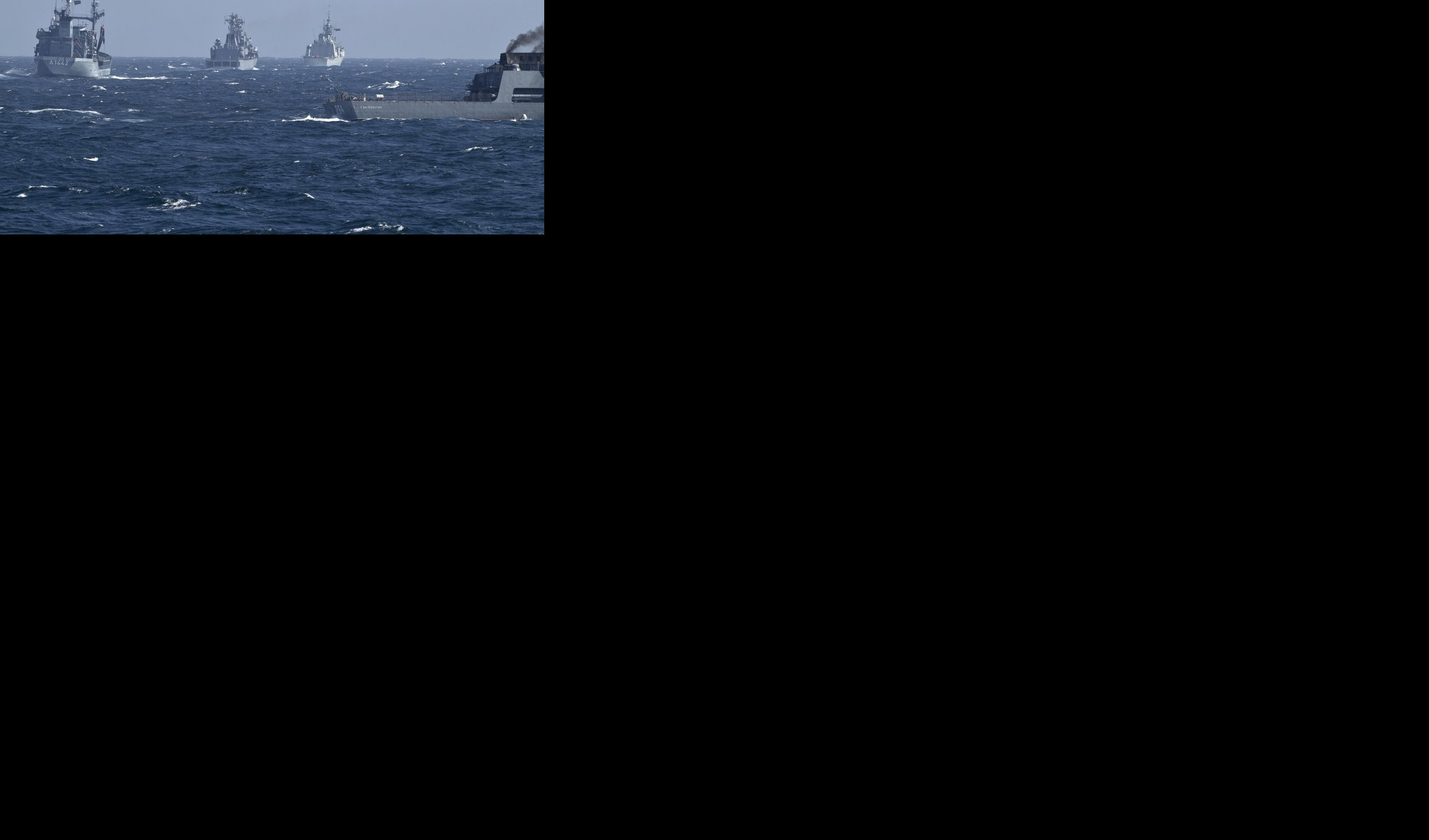 NAPETO KOD KRIMA! NATO brodovi u Crnom moru manevrišu pored gasnog nalazišta!