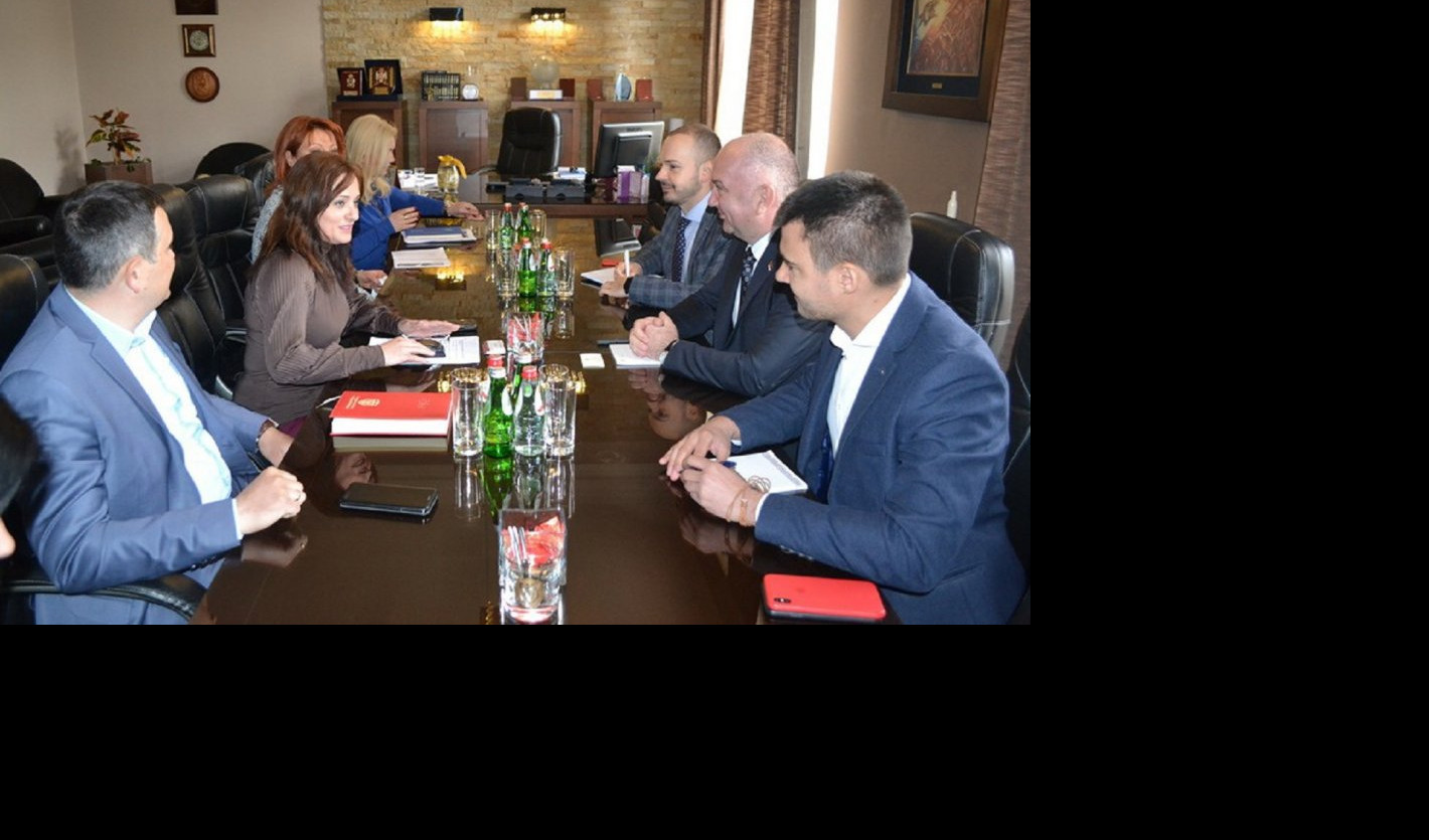 REGIONALNI IP CENTAR NIČE U KRUŠEVCU: Ministar Nenad Popović razgovarao sa gradonačelnicom Jasminom Palurović