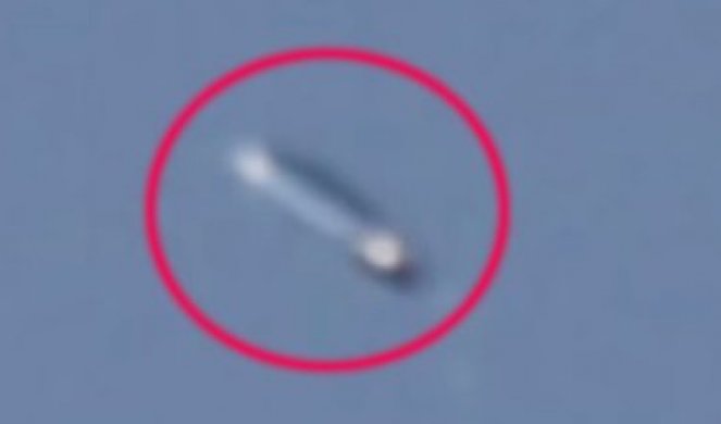 (VIDEO) OVO NE MOŽE BITI SA OVOG SVETA: Novi fascinantan snimak vanzemaljske letelice, VAŠINGTON ĆUTI, BAŠ KAO I RUSI!