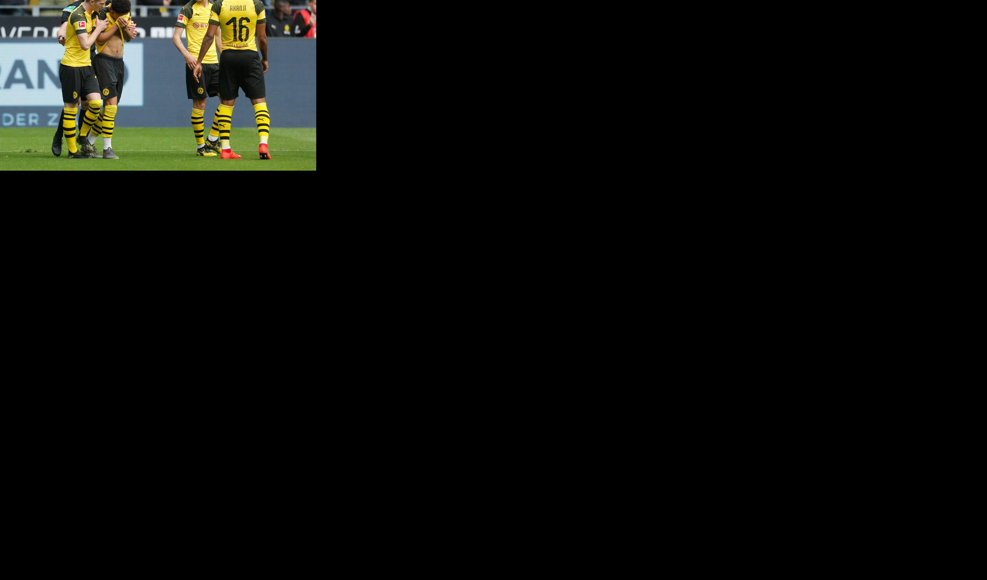 (VIDEO) PAKAO! "MILIONERI" SE OPROSTILI OD TITULE? Dortmund vodio 2:0, ali za 5 minuta sve prosuo!