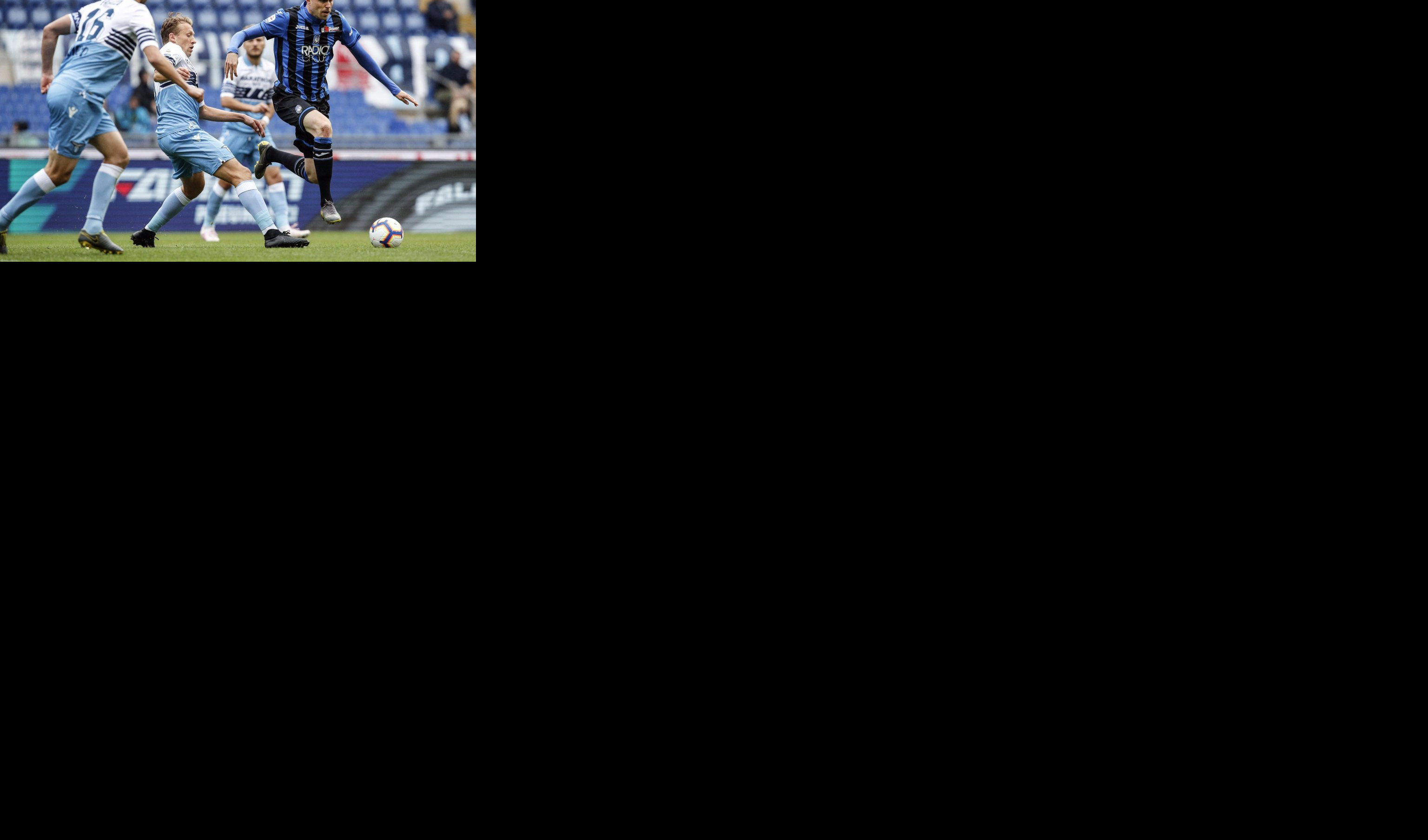 (VIDEO) LACIO "PUKAO" U RIMU, sjajna Atalanta juri ka Ligi šampiona, Napoli do pobede u 98. minutu