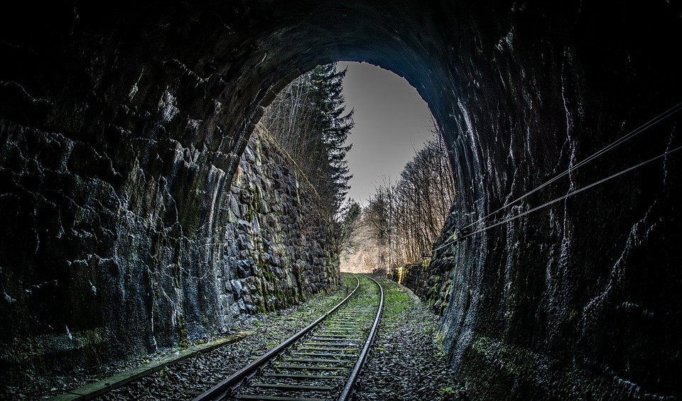 MISTERIJA KOJU DO DANAS NIKO NIJE RAZOTKRIO! Voz sa BOGATIM ITALIJANIMA ušao u tunel I ZAUVEK NESTAO, a onda se na drugom kraju sveta desilo nešto NEOBJAŠNJIVO! MISTERIJA KOJU DO DANAS NIKO NIJE RAZOTKRIO! Voz sa BOGATIM ITALIJANIMA ušao u tunel I ZAUVEK NESTAO, a onda se na drugom kraju sveta desilo nešto NEOBJAŠNJIVO!