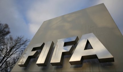 OŠTRIJE BUKVALNO NE MOŽE! FIFA kaznila četiri srpska kluba