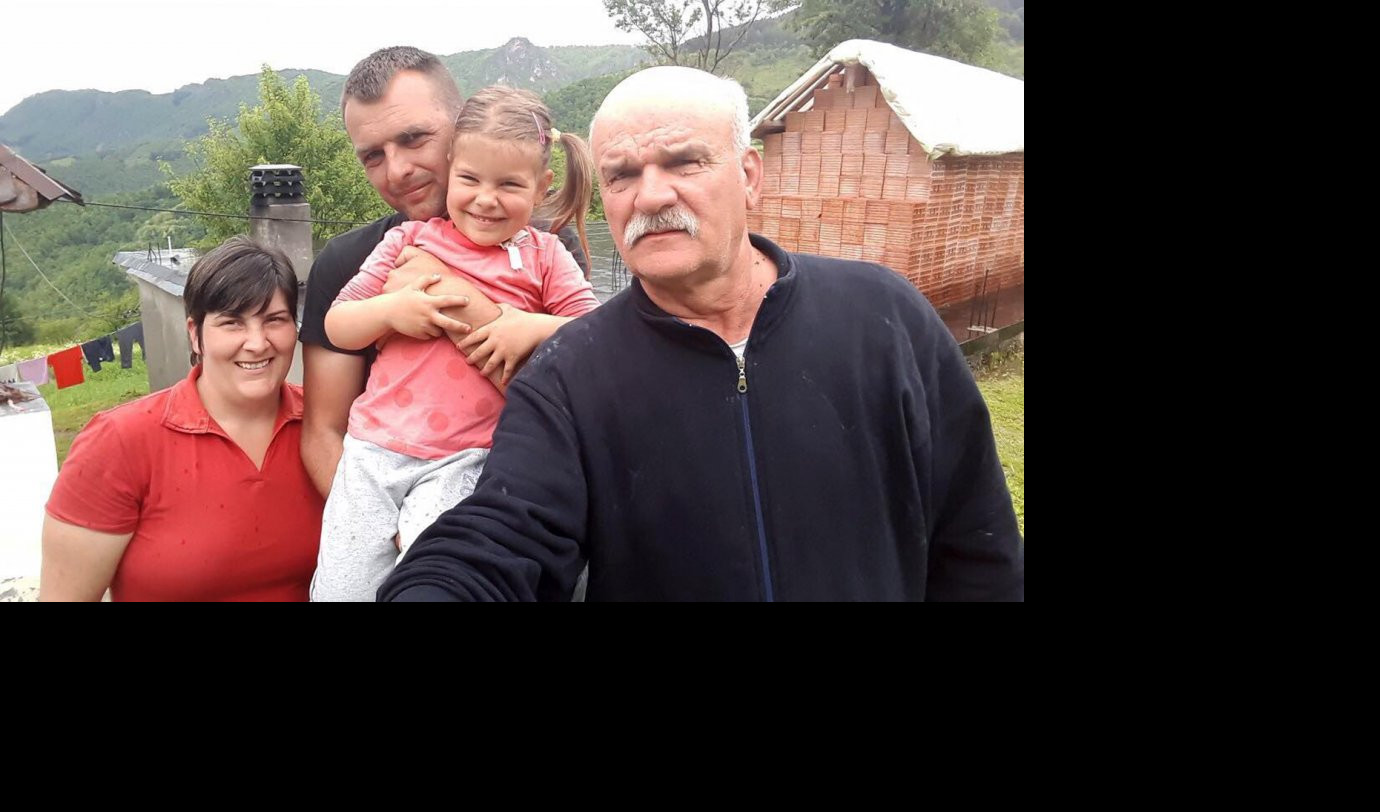 (VIDEO) 5. DAN MILOŠEVOG PUTA NA OSTROG! Hvala dobroj porodici Stepanović za utočište od oluje!