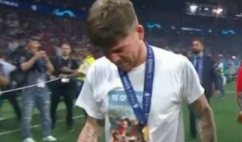 (VIDEO/FOTO) NATERAĆE VAM SUZE NA OČI! Emotivne scene, Moreno zaplakao i oprostio se od druga