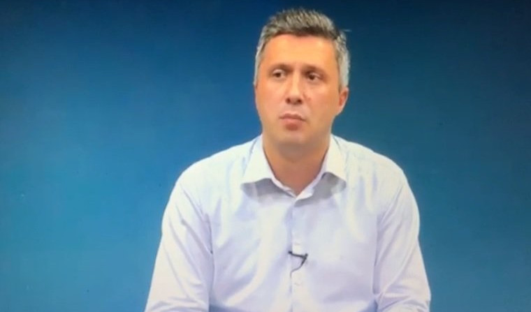 (VIDEO) BOŠKO SE OFIRAO: Kakvo crno Kosovo, imamo mi pametnijeg posla, HOĆEMO VLAST!