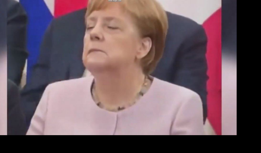 (FOTO/VIDEO) MERKELOVA ZASPALA NA SAMITU G20! Novi snimak produbljuje sumnje da je nemačka kancelarka OZBILJNO BOLESNA!