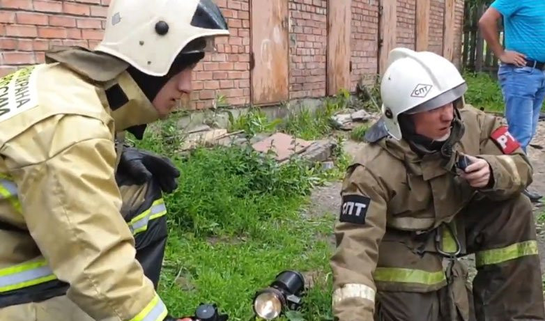 HOROR U RUSIJI: U požaru stradalo troje dece, dvoje teško povređeno!
