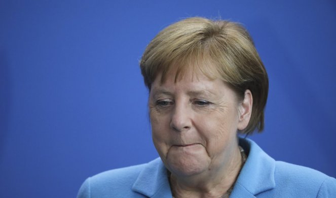 EVROPA RAZVIJA NOVO NAORUŽANJE! Merkelova najavila proizvodnju VOJNIH AVIONA I TENKOVA!