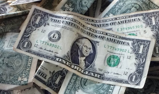NEVEROVATNA ZARADA! Kovanica od jednog dolara dostigla cenu od 10 miliona dolara! (FOTO)