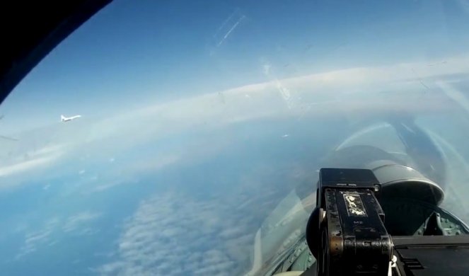 (VIDEO) DRAMA NAD BALTIKOM! Finska, Švedska i Danska podigle lovce na dva ruska bombardera!
