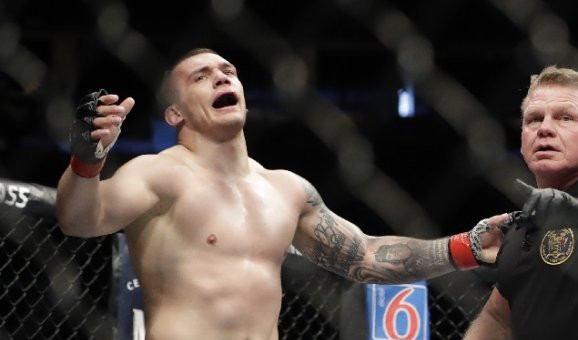 BAŠ NEMA SREĆE! Darko Stošić ponovo pao odlukom sudija: Kakva je njegova budućnost u UFC?