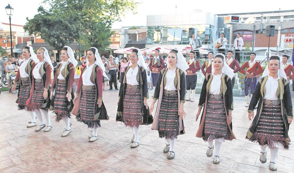 PESMA I IGRA! Međunarodni folklorni festival u Pirotu!