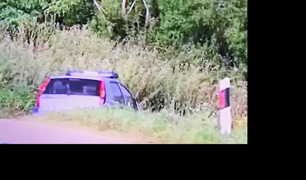 (FOTO) POTERA ZA UBICOM! 10 LJUDI UHAPŠENO! HELIKOPTERI NADLEĆU JABUKOVAC! Čeka se poligraf iz Beograda!