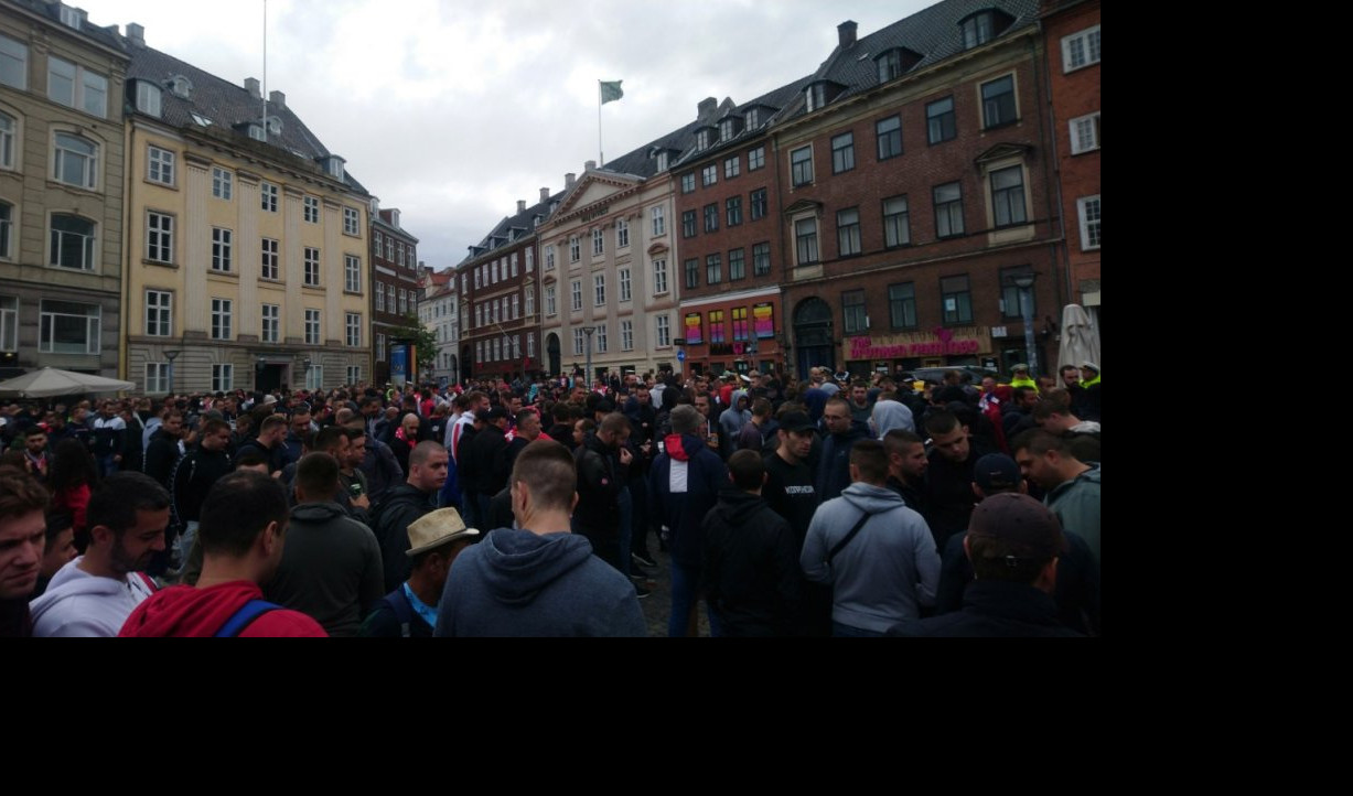 (VIDEO/FOTO) KOPENHAGEN ODZVANJA OD PESME "DELIJA"! Navijači Crvene zvezde okupirali prestonicu Danske!
