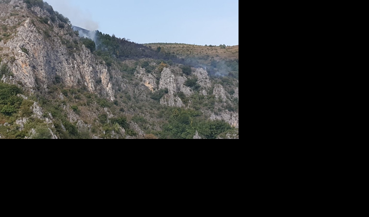 (VIDEO) GORI UVAC! Požar na obodu zaštićenog područja Specijalnog rezervata prirode!