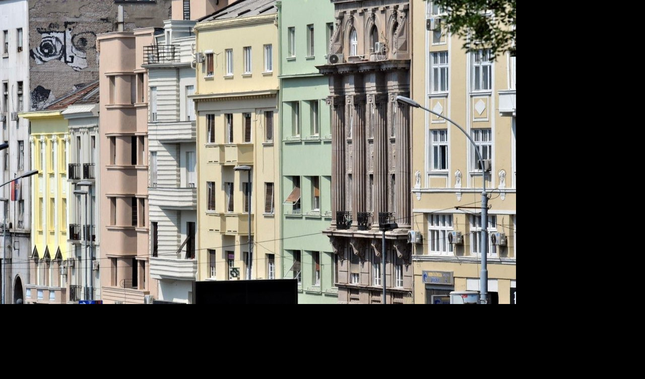 (FOTO) UREĐENE FASADE U BRANKOVOJ ULICI! Ovo je Beograd kakav svi želimo