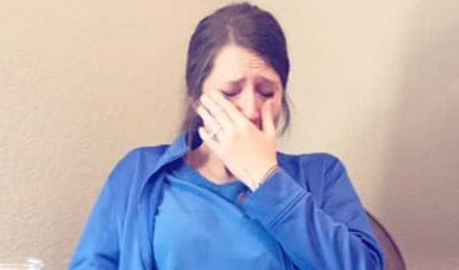 (FOTO) POTRESNA PRIČA POSLE KOJE BI I KAMEN ZAPLAKAO! Suze medicinske sestre iz Teksasa glavna tema na društvenim mrežama!