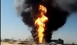 (VIDEO) TRAGEDIJA U SUDANU, 23 OSOBE POGINULE! Ogroman požar, EKSPLODIRALA CISTERNA U FABRICI KERAMIKE!