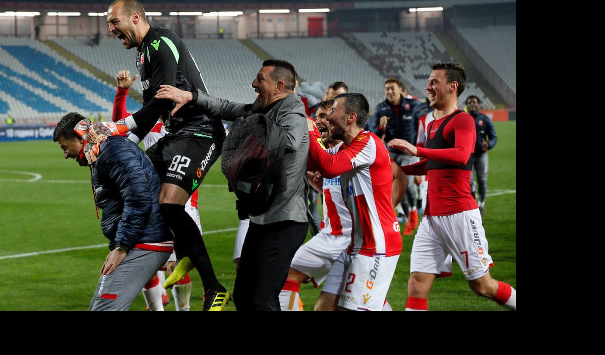 ŠEFE, HVALA ZA SVE, BIO SI NAM KAO OTAC! Fudbaleri Zvezde utučeni, oglasili se Savić i Radonjić (FOTO)