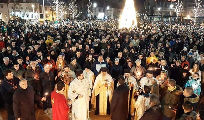 MILOV ROĐAK PESNIČIO SVEŠTENIKA U NIKŠIĆU! Ovo su DETALJI besramnog napada, reagovala i crkvena opština!