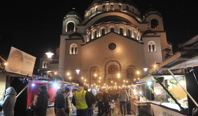 OTVORENO BOŽIĆNO SEOCE ISPRED HRAMA SVETOG SAVE! Vesić: Bogat program i za decu i za odrasle (FOTO)