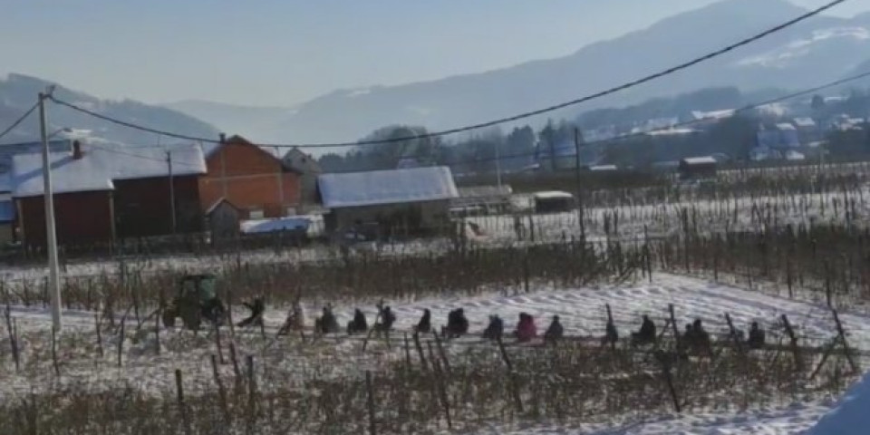 KVAROVI NAPRAVILI HAOS! Skoro 1.800 domaćinstava u ivanjičkoj opštini bez struje zbog snega