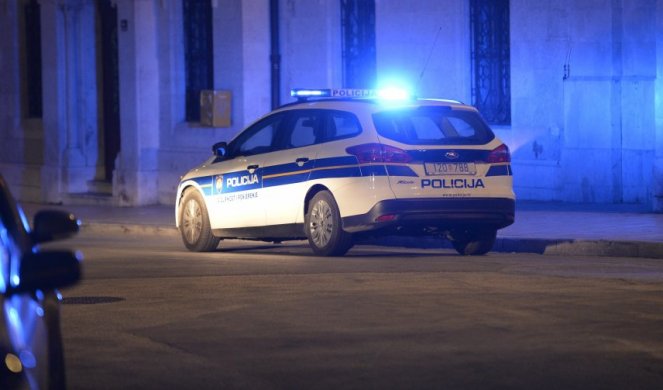 UPUCAN POLICAJAC ISPRED VLADE U ZAGREBU! Drama na Markovom trgu, napadač izvršio samoubistvo
