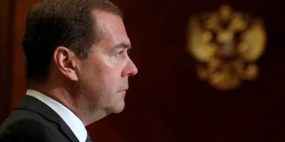 "TRAŽI BUNKER!" Ukrajina odgovorila Medvedevu