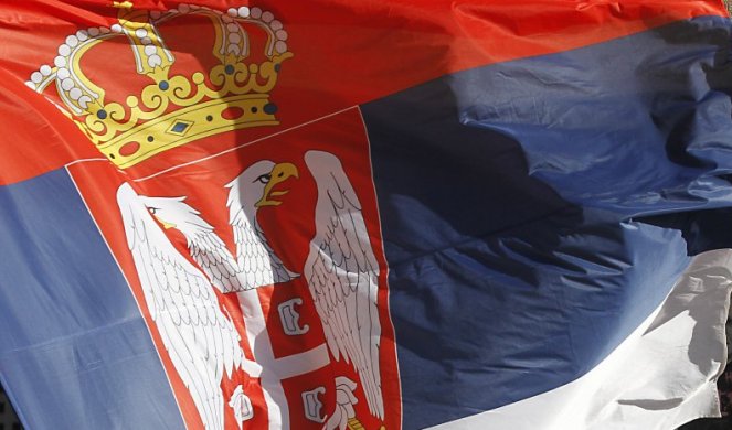 NE RAZUMEŠ TI TO DRUŽE SUDIJA! Bjelopoljac kažnjen sa 300 evra zbog zastave Srbije